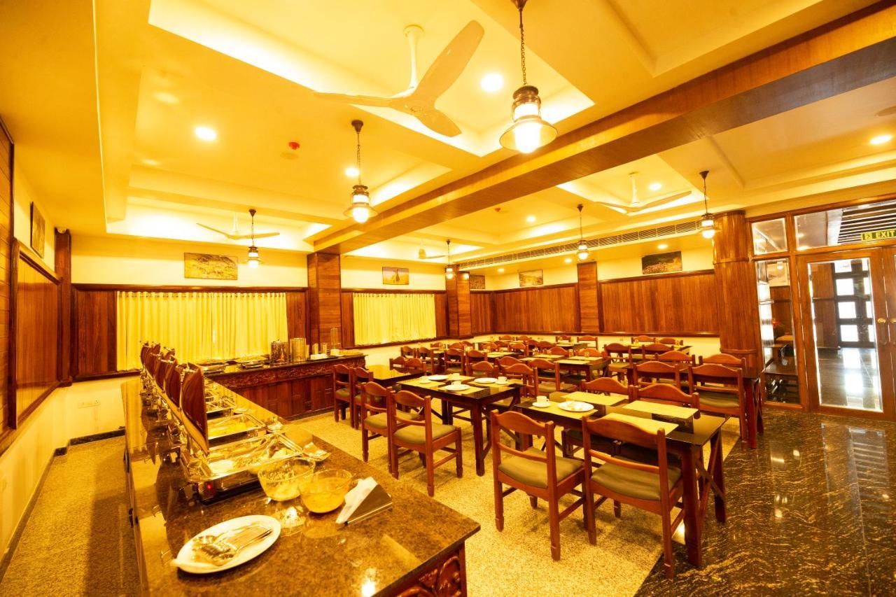 Hotel Guruvayur Darshan ภายนอก รูปภาพ