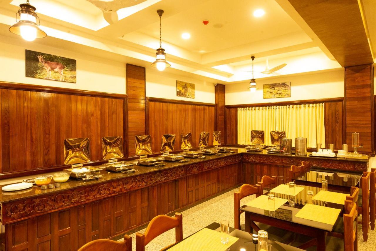 Hotel Guruvayur Darshan ภายนอก รูปภาพ