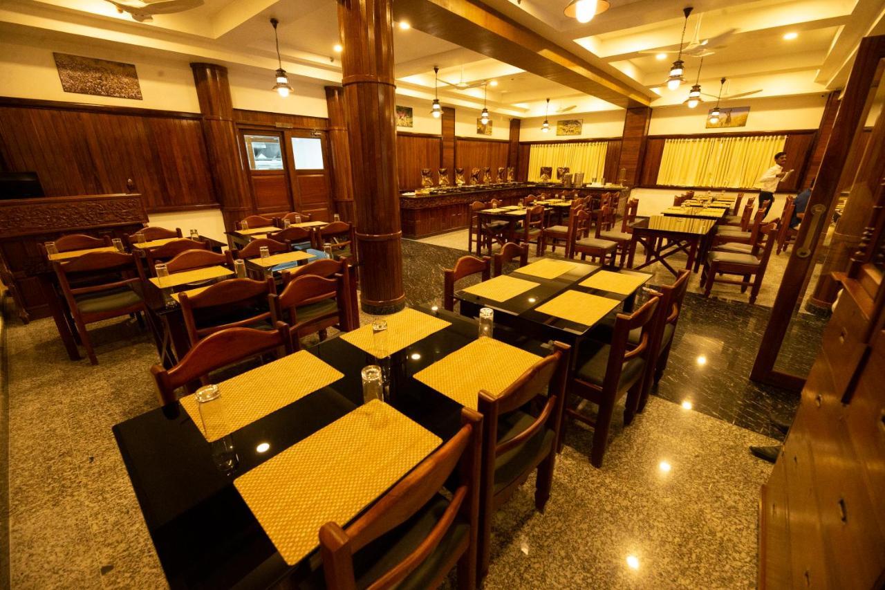 Hotel Guruvayur Darshan ภายนอก รูปภาพ
