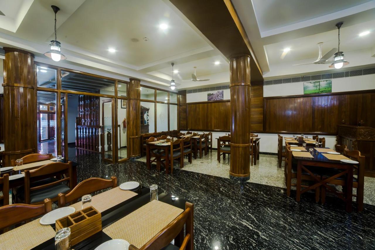 Hotel Guruvayur Darshan ภายนอก รูปภาพ