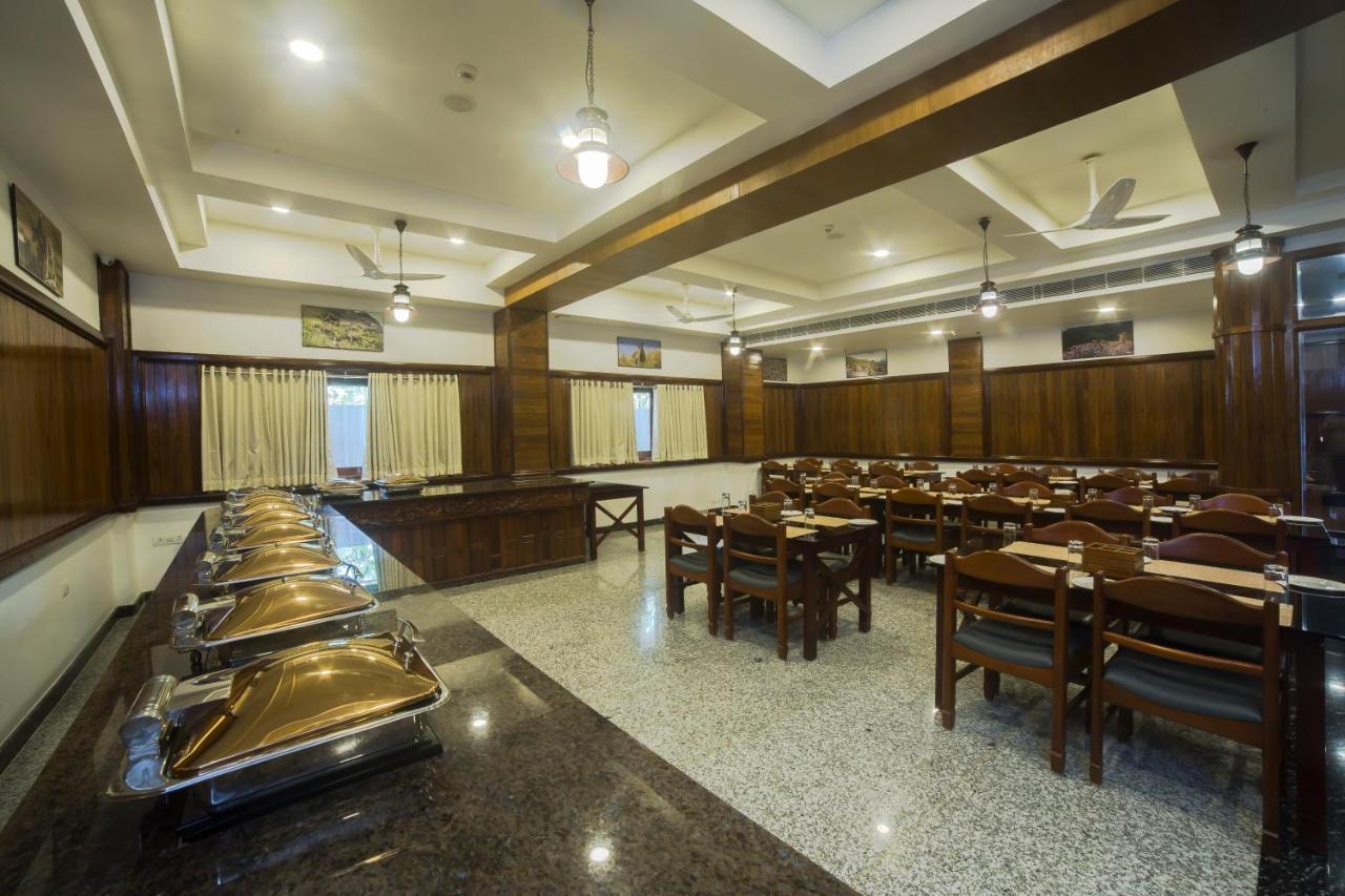 Hotel Guruvayur Darshan ภายนอก รูปภาพ