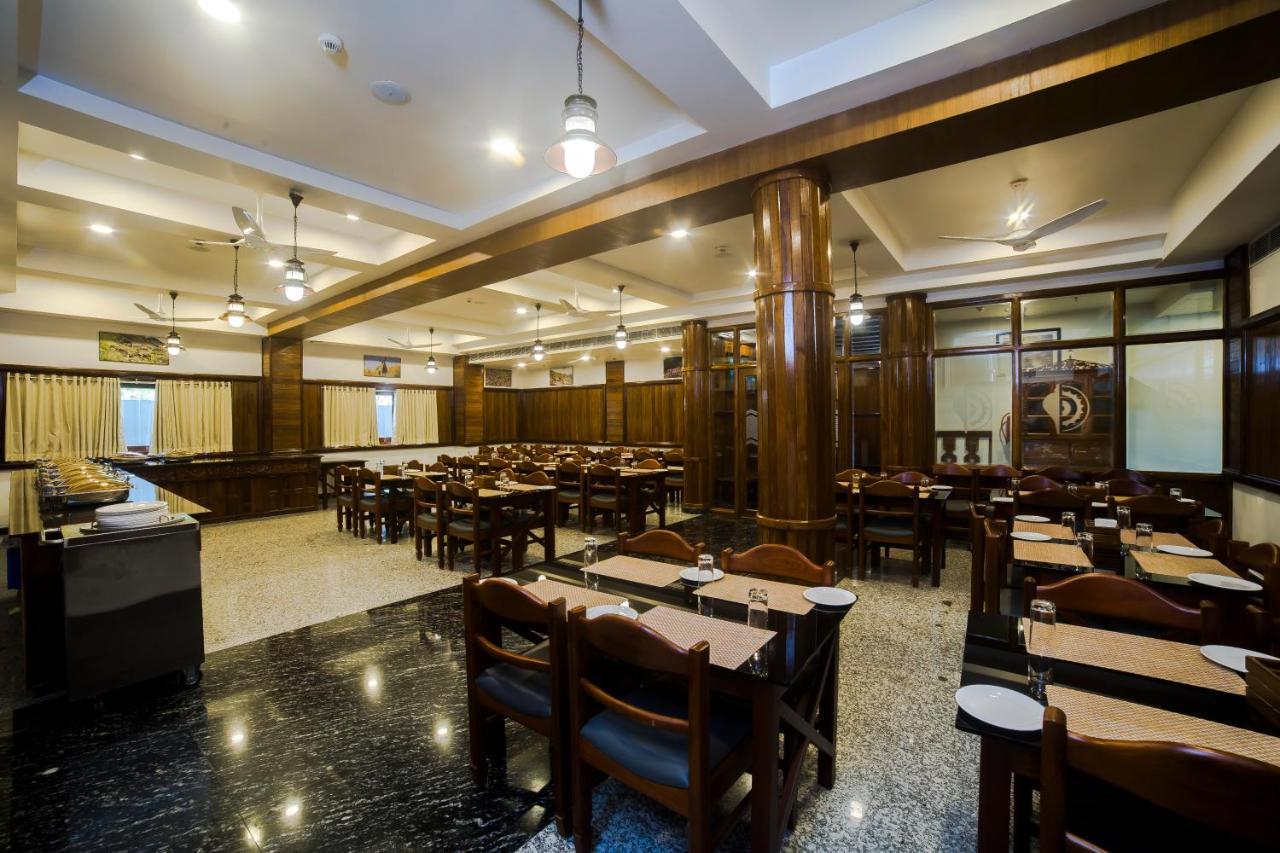 Hotel Guruvayur Darshan ภายนอก รูปภาพ