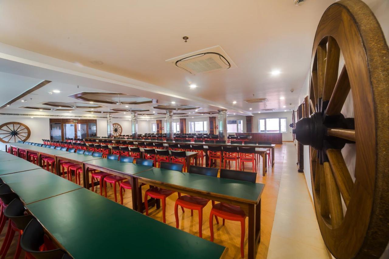 Hotel Guruvayur Darshan ภายนอก รูปภาพ